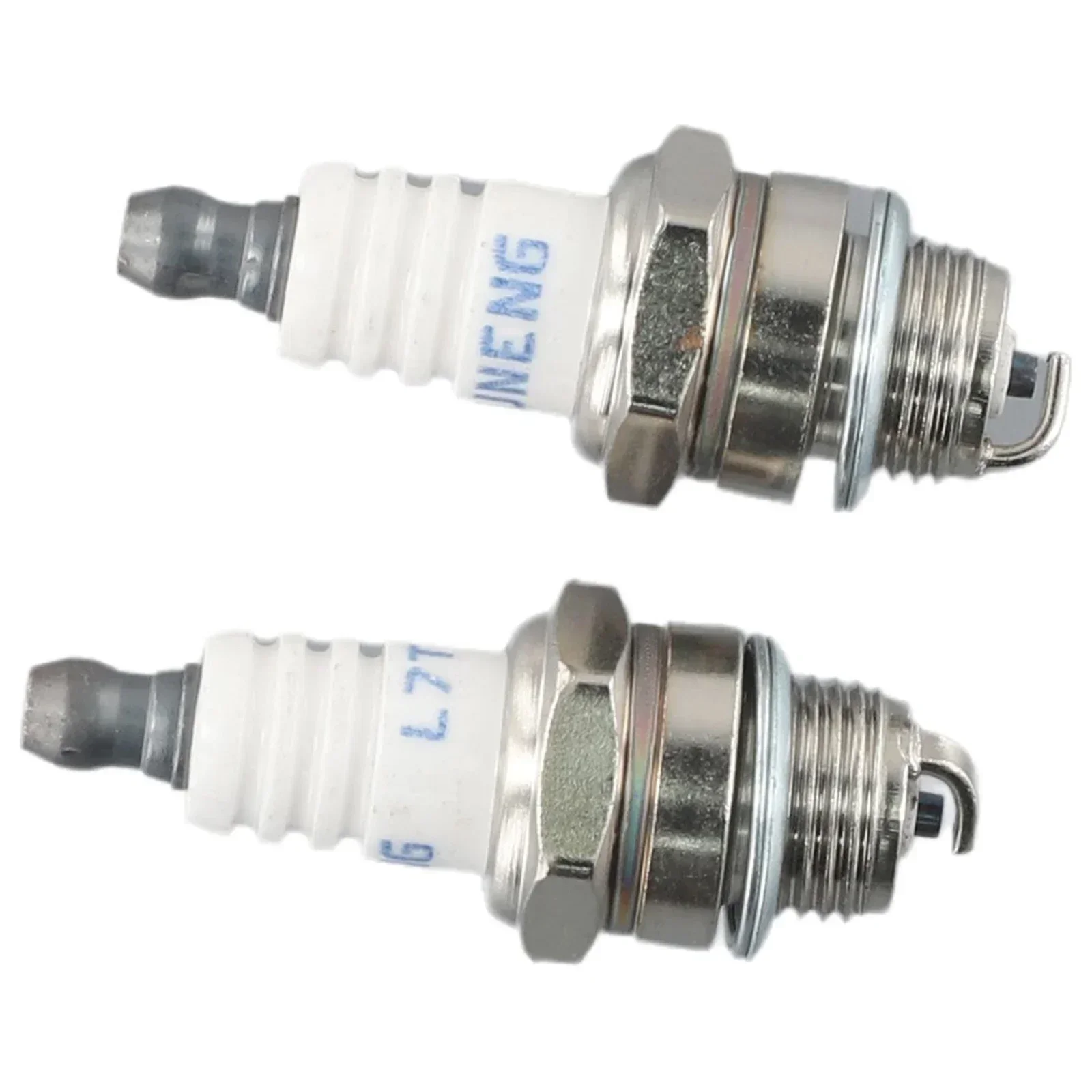 2PCS Sparkle Plugs For Small Standard Engines CJ8 Torch L6RTC L7RTC L8RTC L8RTF Home Garden Supplies Tool Accessories