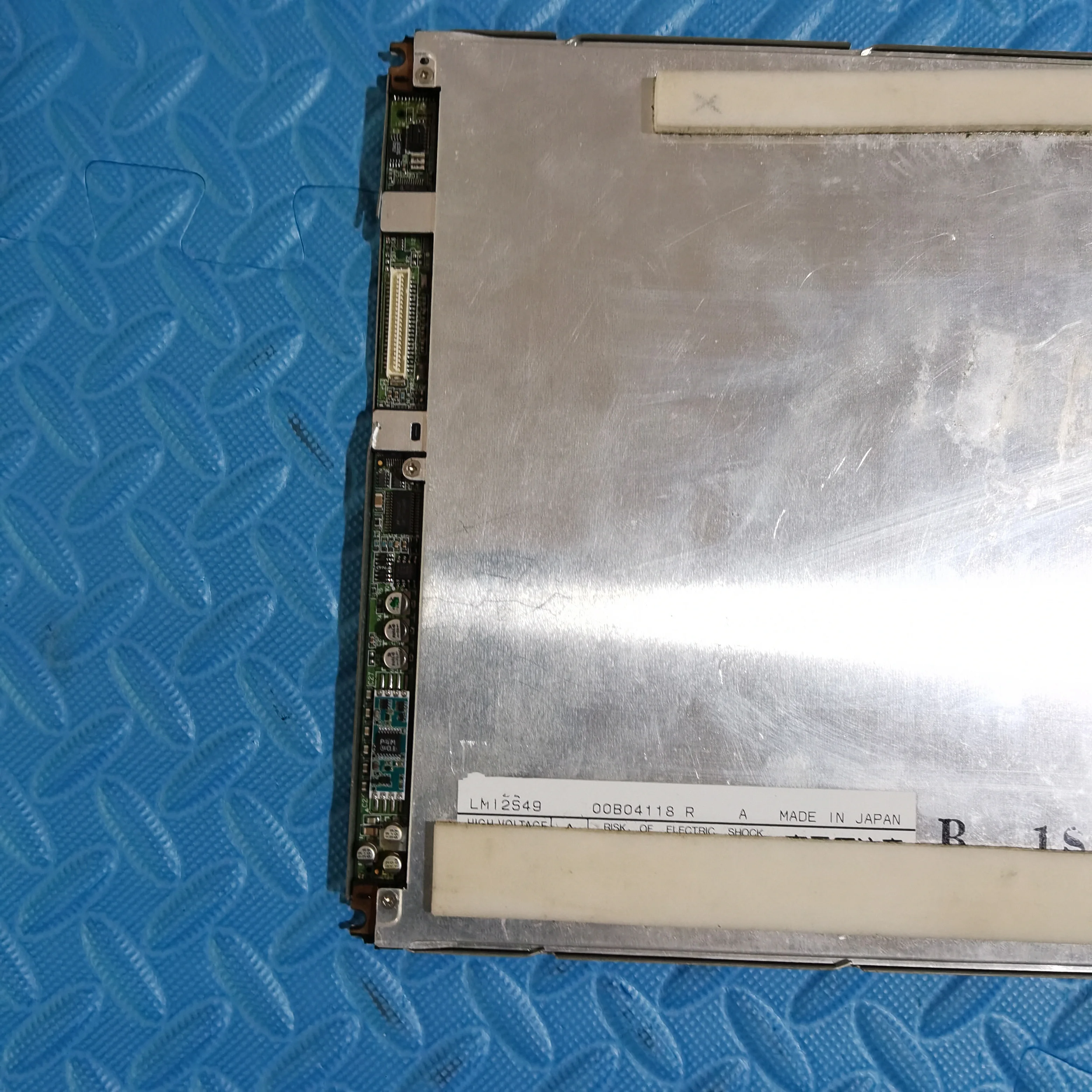 Lm12s49 lcd bildschirm