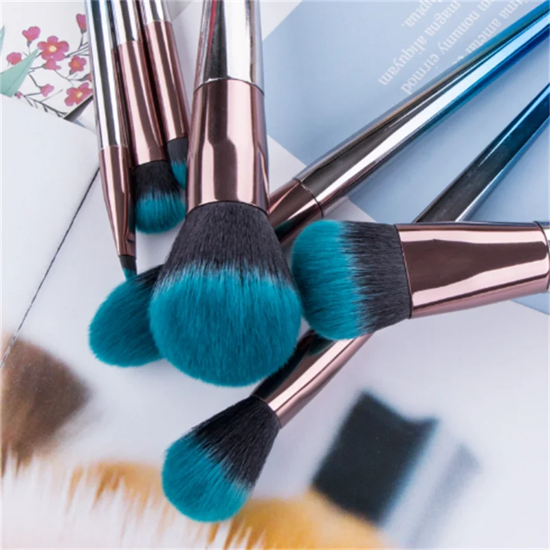 Ensemble de pinceaux de maquillage bleu dégradé, 7 pièces, Application de poudre de fard à paupières, outils cosmétiques professionnels pour le maquillage des yeux