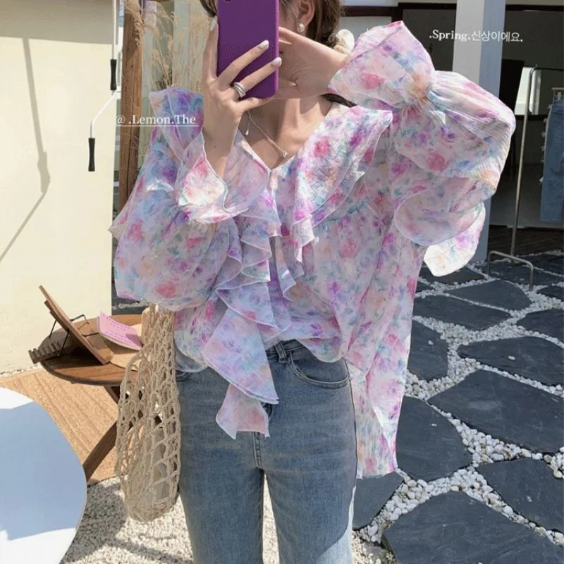 

Summer Thin Chiffon Shirts for Women 2024 Trendy Niche Design Loose Sunscreen Casual Blouse Ruffled Collar Flower Print Blouse