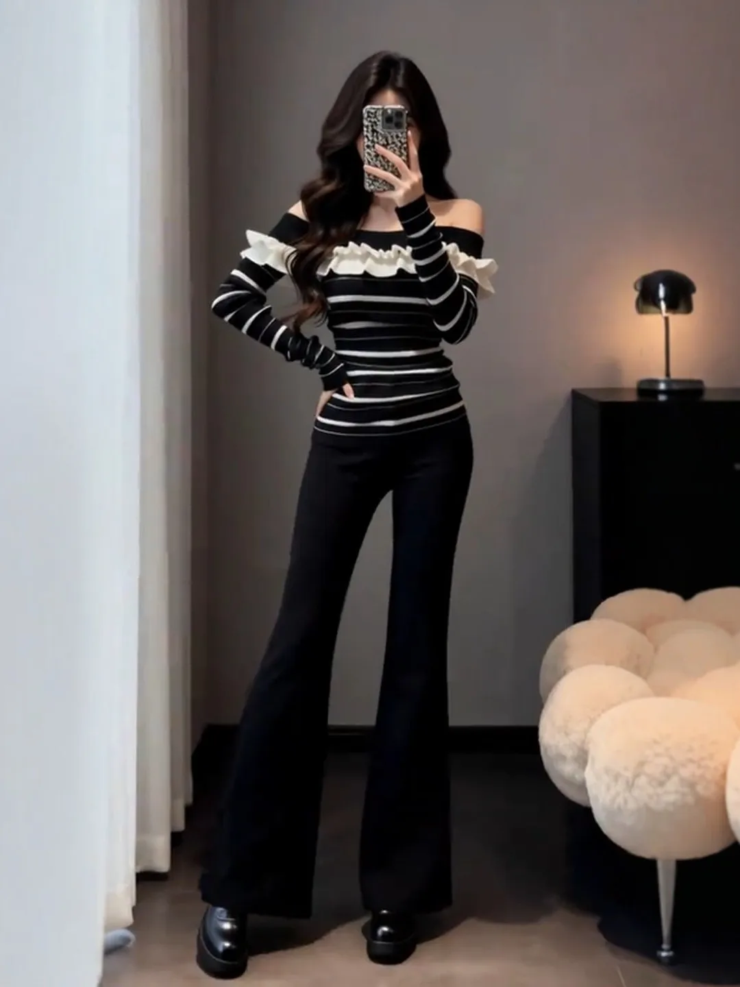 

Unique Korean Sle Slim Fit Knitwear One oulder Waist Cinched ular Spring 2026 Gentle Sle Striped Long Sve Top