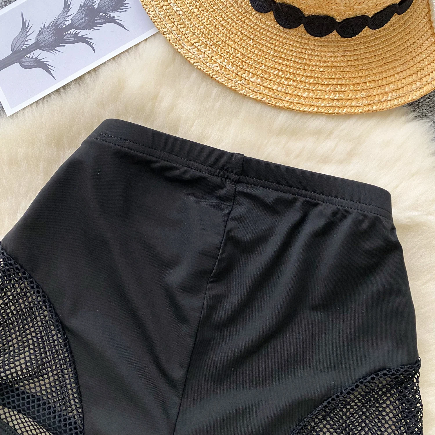 Summer 2025 New Fishing Net Splicing Hollow Out Sexy High Waisted Bottoms Shortshottie Girls Nightclub Stage Performance Shorts