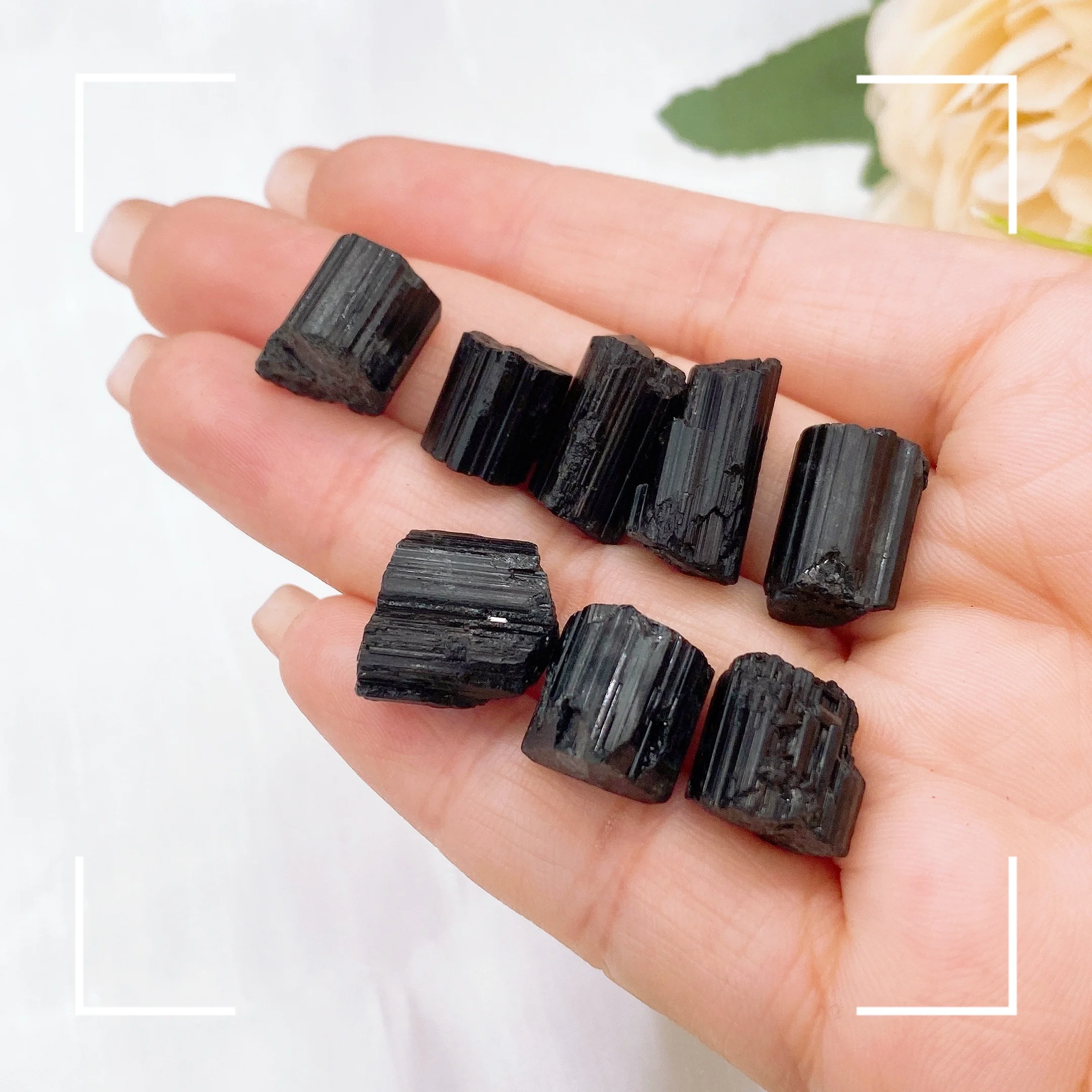 Natural Black Tourmaline Gravel Healing Advanced Collection Eliminate Magnetism Raw Gemstone Mineral Specimen Home Decoration