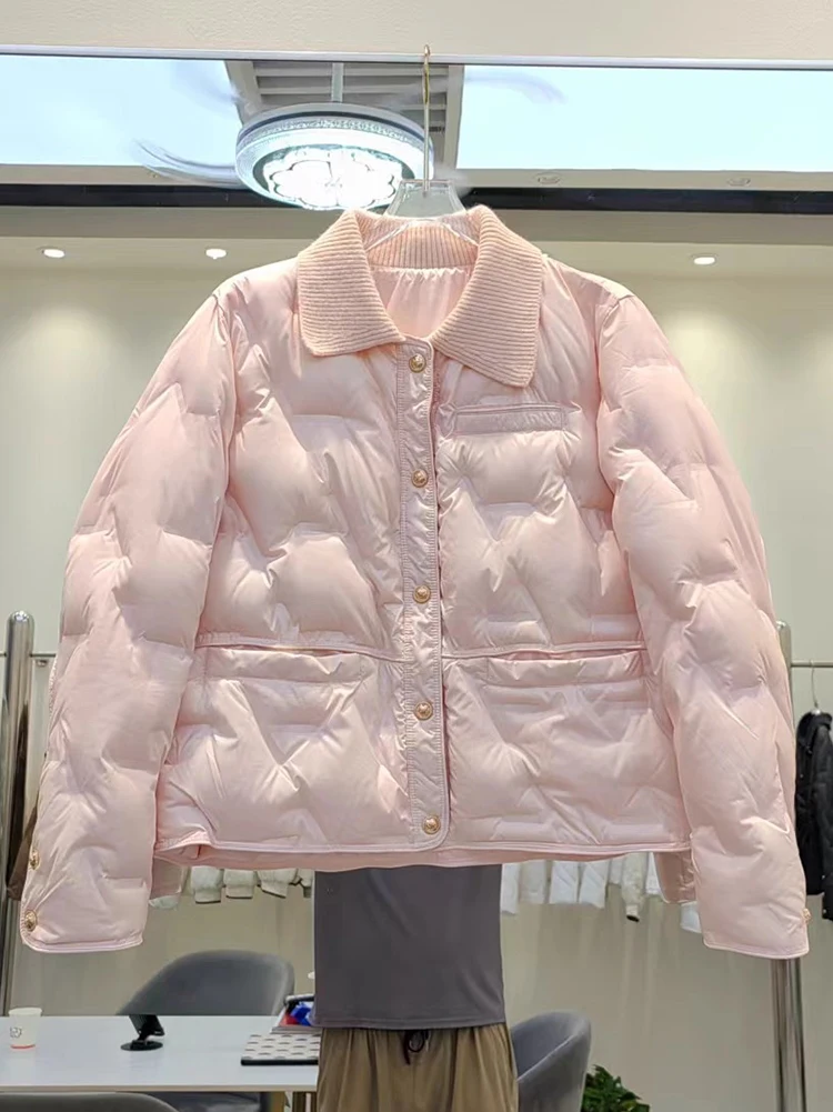 Feminino estilo curto gola de malha pequeno estilo perfumado 90 pato branco para baixo outono e inverno novo leve 2025 para baixo jaqueta
