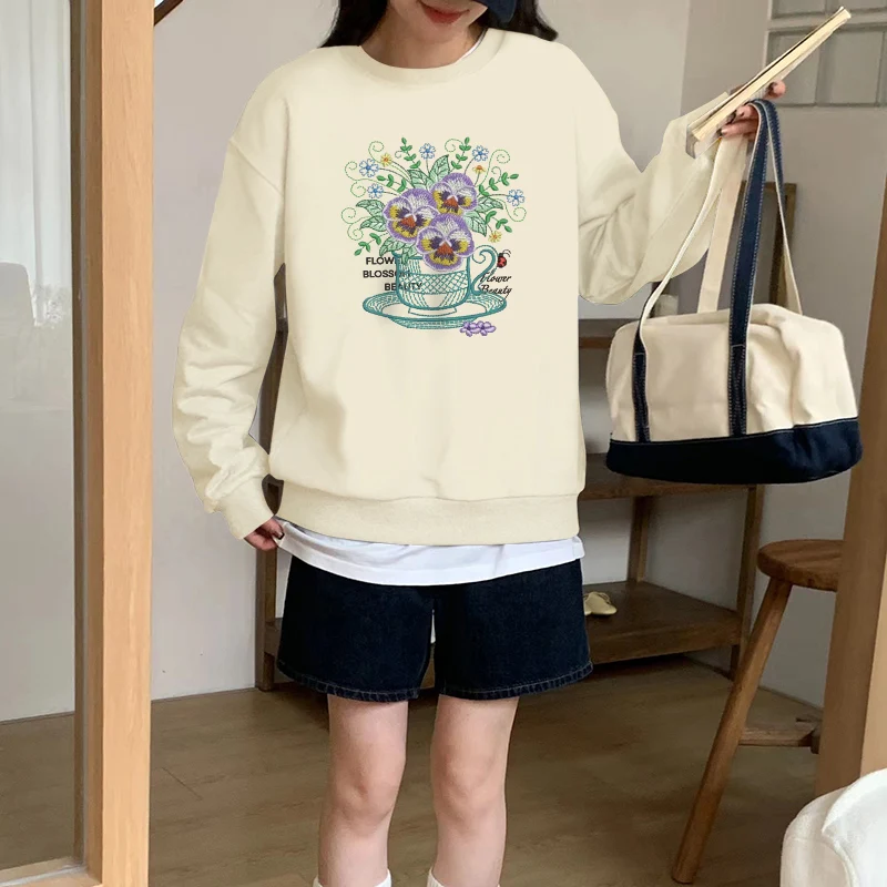 Apricot Loose Crew Neck Sweater Women's 2024 New Popular Mysterious Flower Basket Printed Autumn Hoodies