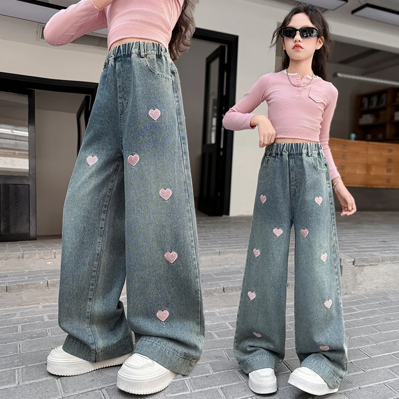 

Autumn Kids Child Loose Straight Jeans with Heart Embroidery for Teenage Girls High Fashion Street Style Distressed Denim Pants