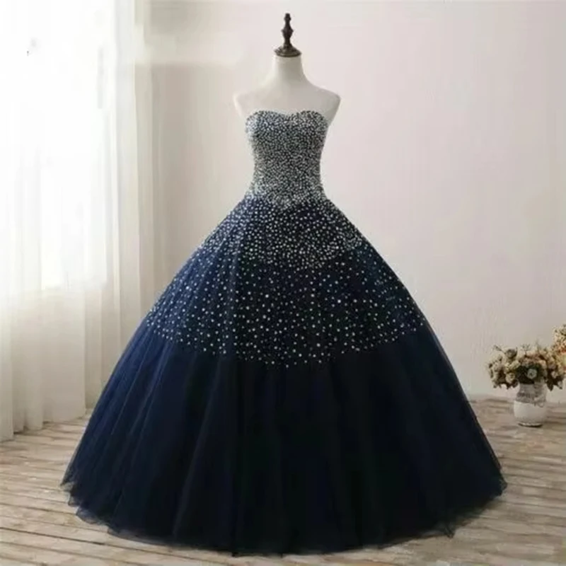 Abiti Quinceanera con scollo a cuore personalizzati Abito da ballo con perline Abito scintillante dolce 16 per abiti da festa di compleanno per debuttanti di 15 anni