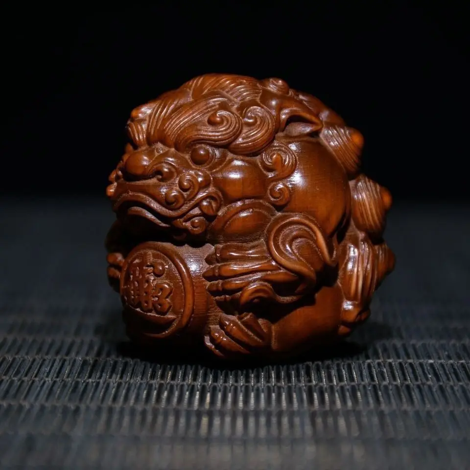 Hand Carved Wood Pixiu holding the ball Statue Figurine Desktop Ornaments Home Decoration