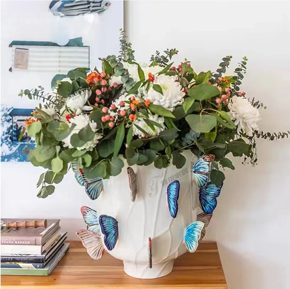 New Trend Artistic Vase Gradient Butterfly & Leaf Pattern Eco-Friendly Gift for  Home Decor