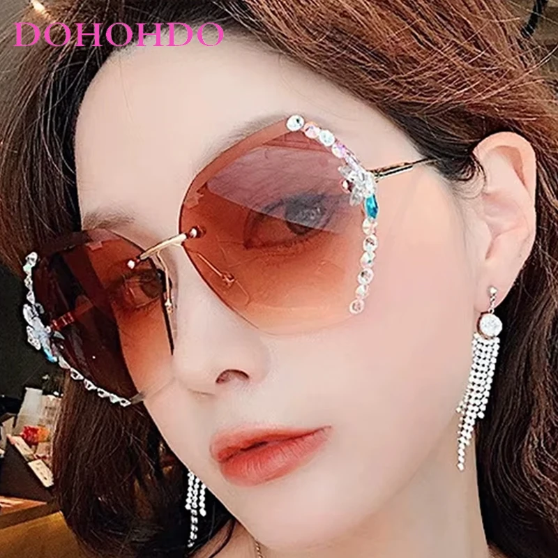 

Vintage Luxury Designer Rimless Imitation Diamond Women Sunglasses Trend Men Shades Summer Traveling Eyewear Female UV400 Lentes