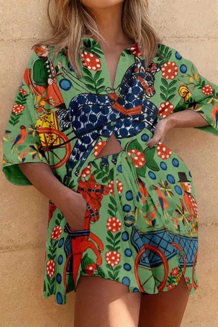 

2025 Women's Hawaiian Shirts Shorts Two-piece Set 3D Printed Summer Short-sleeved Shirt Blouse Shorts Beach Vacation Suits