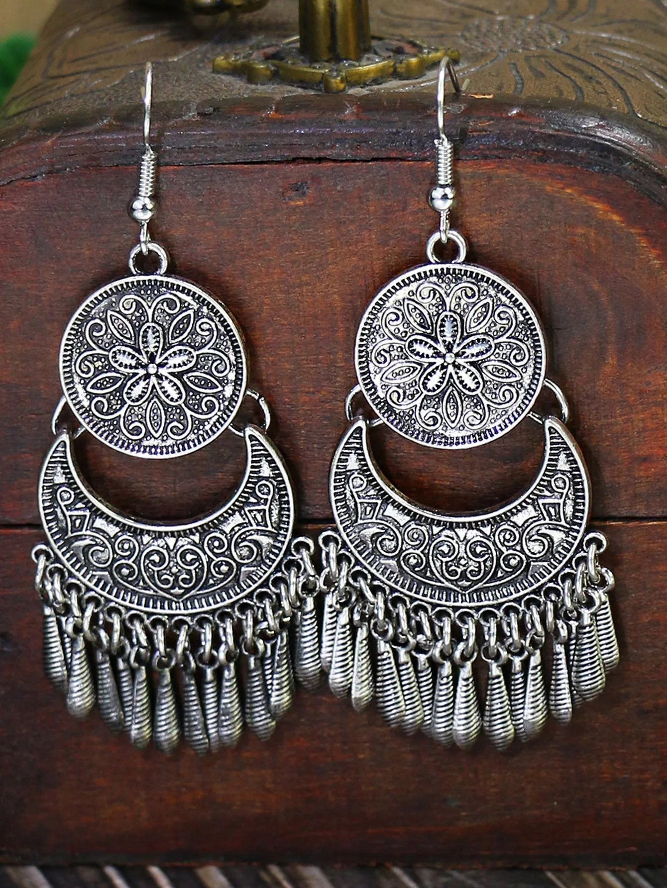 Ethnic Style Metal Long Style Tassel Earrings Retro Premium Earrings Jewelry Ladies Gift