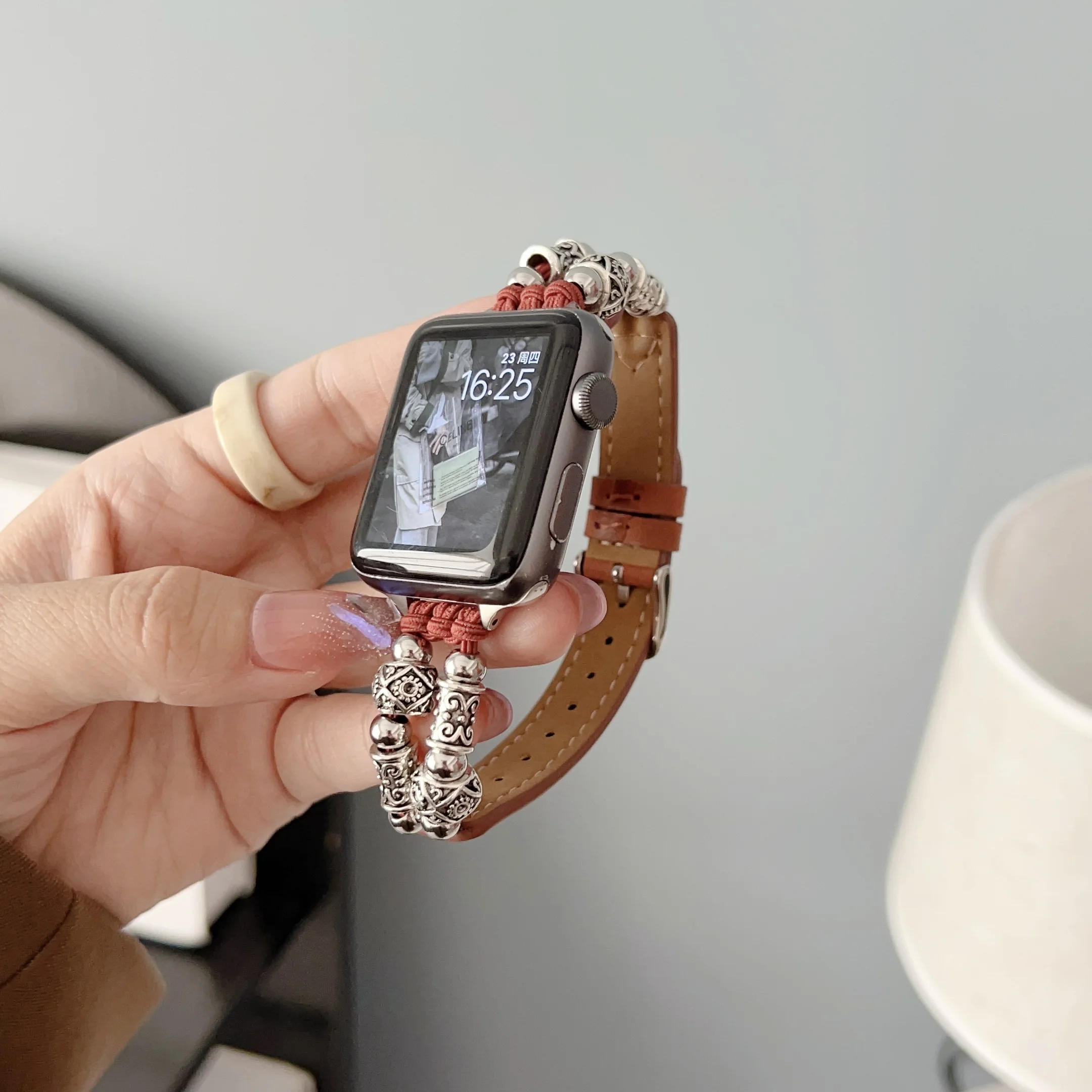 Strap for Apple Watch Band Bracet Chain for Iwatch87654SE321 Fashion Tibetan Beaded Elastic Leather Strap for Iwtach Ultra