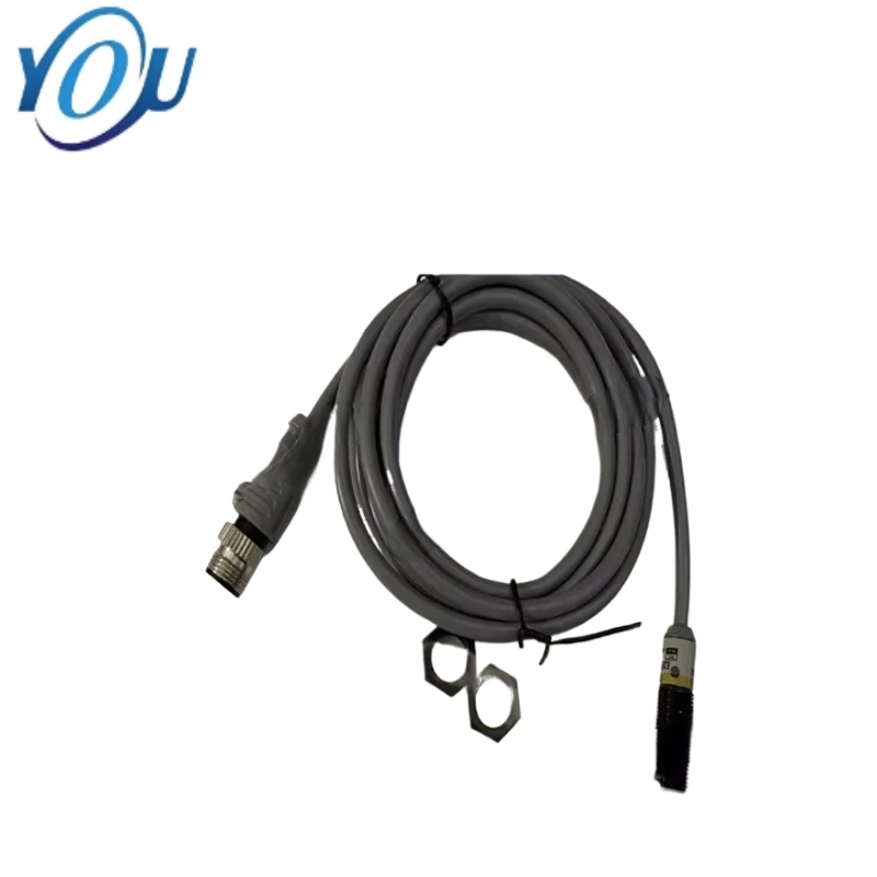 مستشعر مفتاح القرب الأصلي عالي الجودة جاهز للمصنع E2EQ-X11D218-T مع ضمان لمدة سنة واحدة