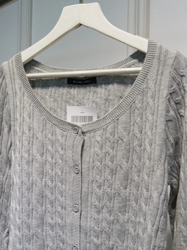 그레이 트위스트 플라워 슬림 가디건 여성 스트리트웨어 신상 솔리드 O넥 싱글 브레스티드 가을 스웨터 귀여운 캐주얼 달콤한 니트웨어