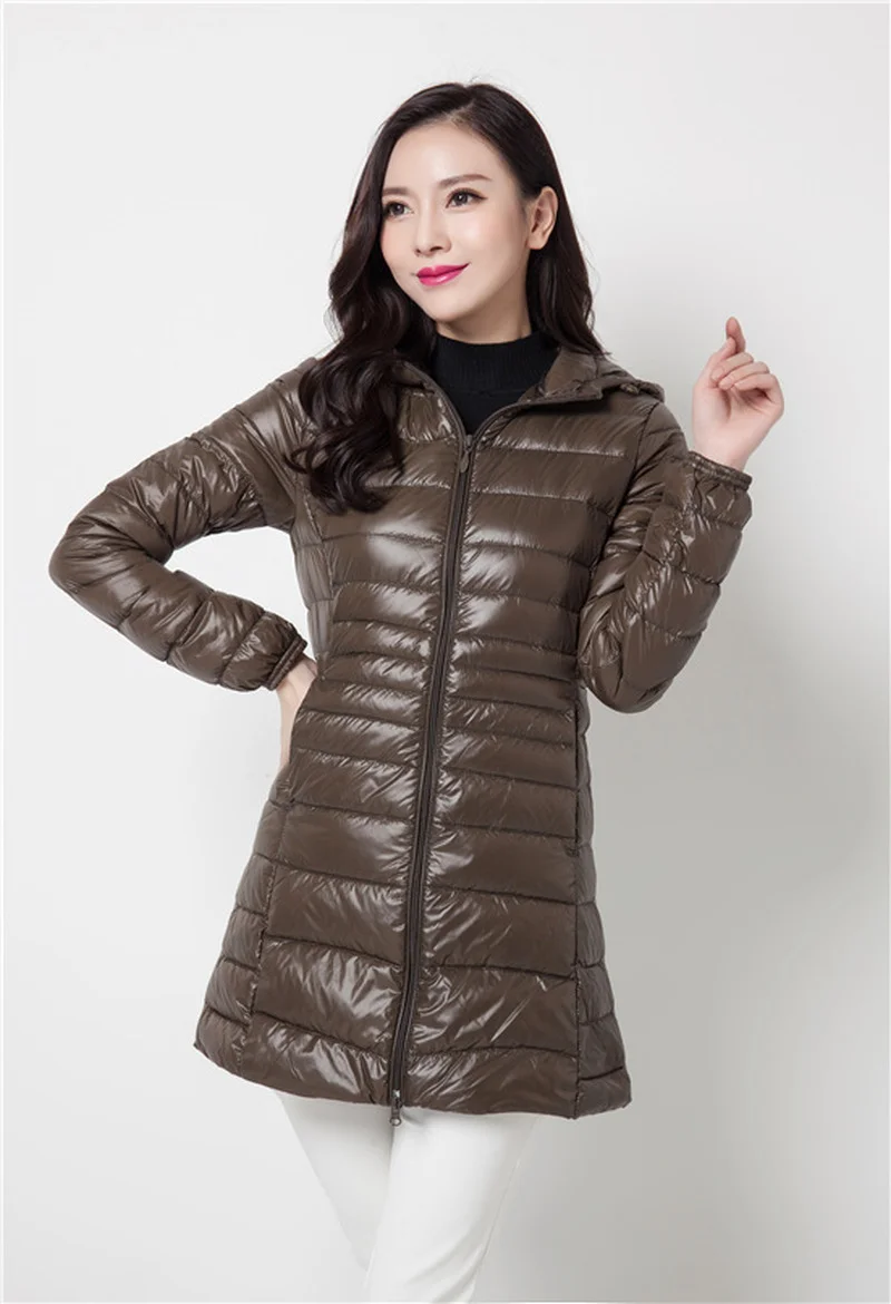 Women Spring/Autumn Ultra Lightweight Quilted Jacket 2023 New Woman Water and Wind-Resistant Big Size women Hoodies coat