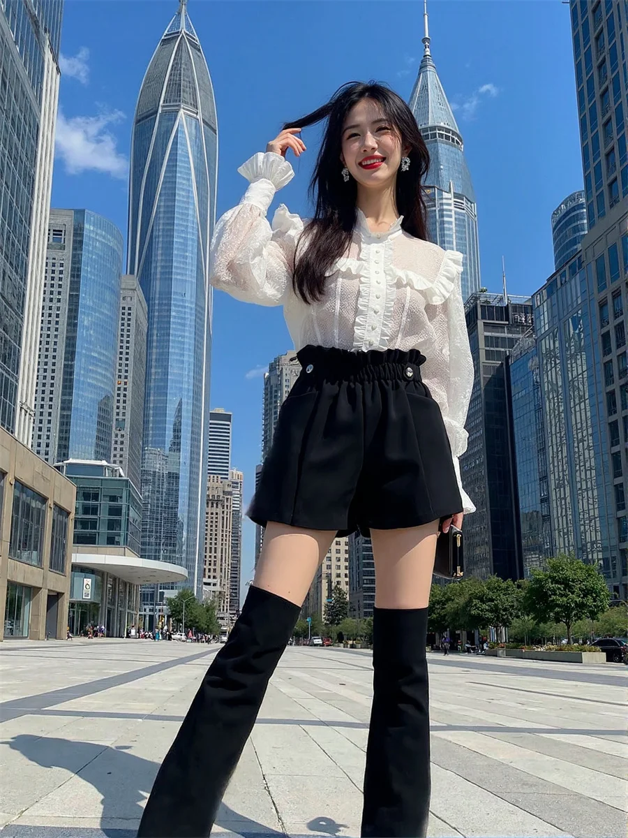 

Черные шерстяные широкие шорты, женские плиссированные шорты, офисные женские элегантные классические короткие брюки на пуговицах, утягивающие шикарные стильные брюки в консервативном стиле