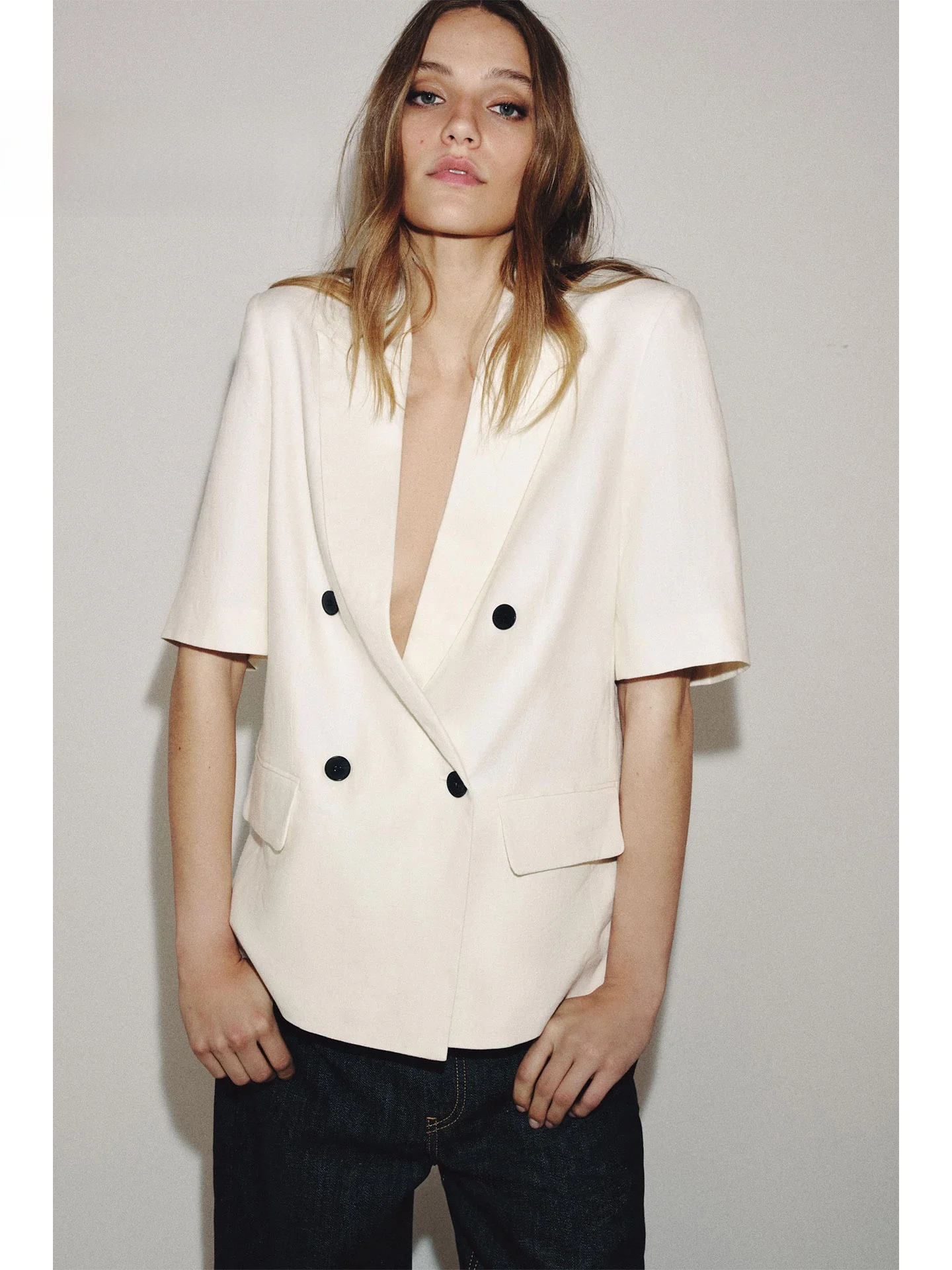 

2026 Summer New Commuter Short Sleeve Suit Jacket Women's Elegant Short Style Casual Fashion plus Size Small West Coat