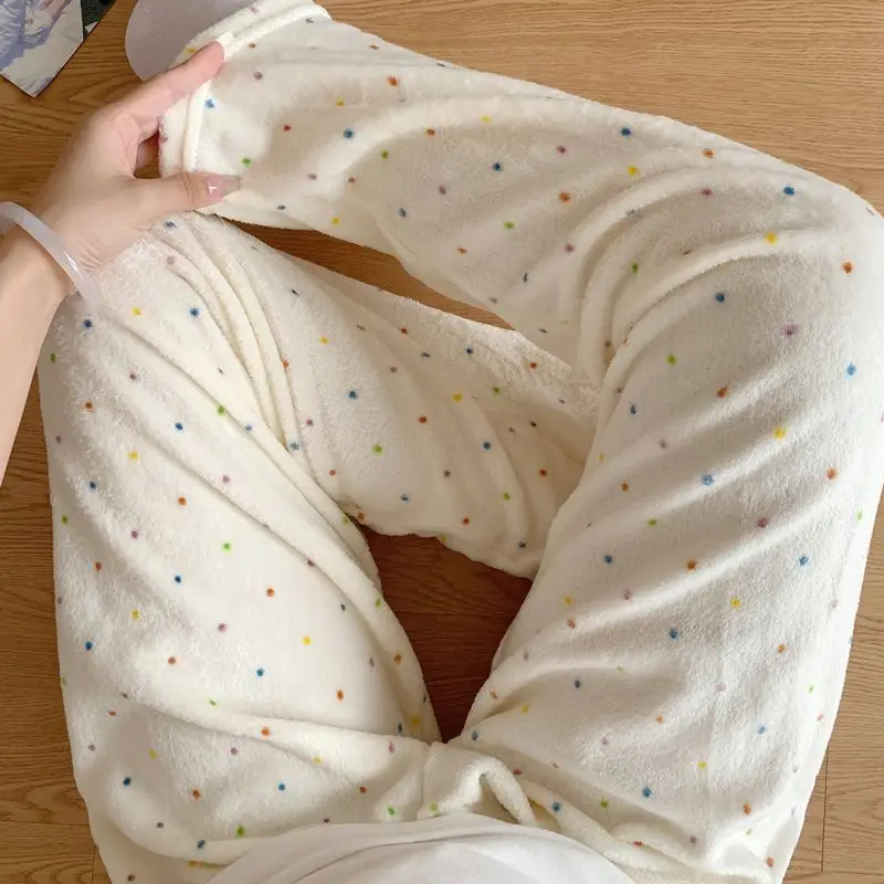 กางเกงนอนผ้าสักหลาดลายตารางหมากรุก รุ่นใหม่ ปี 2025 สำหรับผู้ชายและผู้หญิง เหมาะสำหรับฤดูใบไม้ร่วงและฤดูหนาว อุ่นสบายและสวมใส่ได้ที่บ้าน