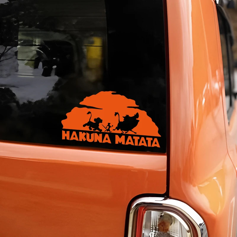 ملصق سيارة الأسد "Carefree Vibe" - يتميز بصيلات الأسد والحيوانات الأخرى، وهو مثالي لنوافذ السيارة/الجسم. أضف ضوء