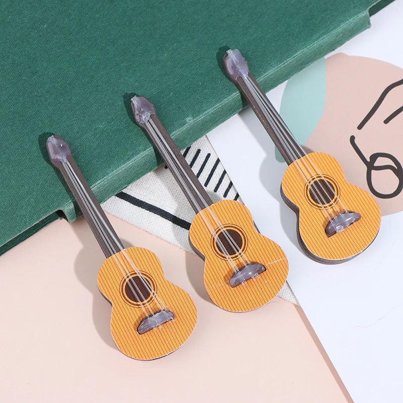 Dollhouse Miniature Instrument mini Guitar for Home Decoration Kid Wood Toys