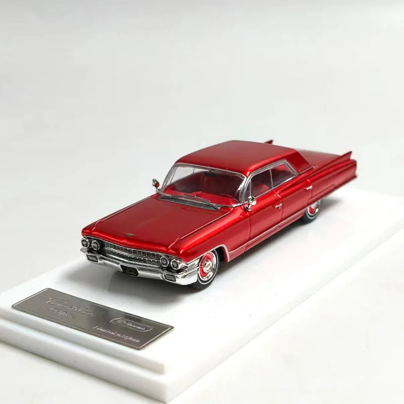 

MK Miniatures 1/64 Scale Deville Simulation Alloy Car Model Static Display Collectible Toy Gift Souvenir Decoration