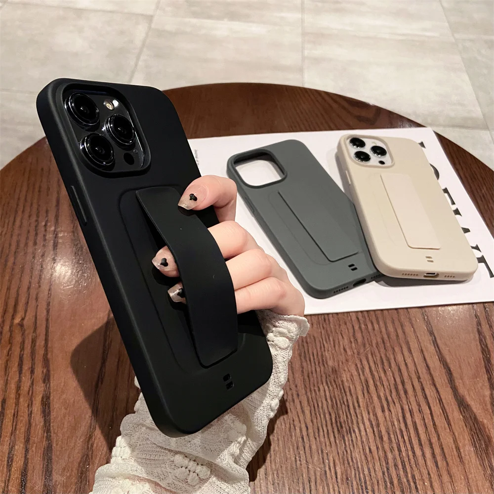 Skin Feel Wristband Grip Case for iPhone 14 Pro Max XR XS Max 11 12 13 Pro 14 Plus Shockproof Liquid Soft Silicone Rugged Cover