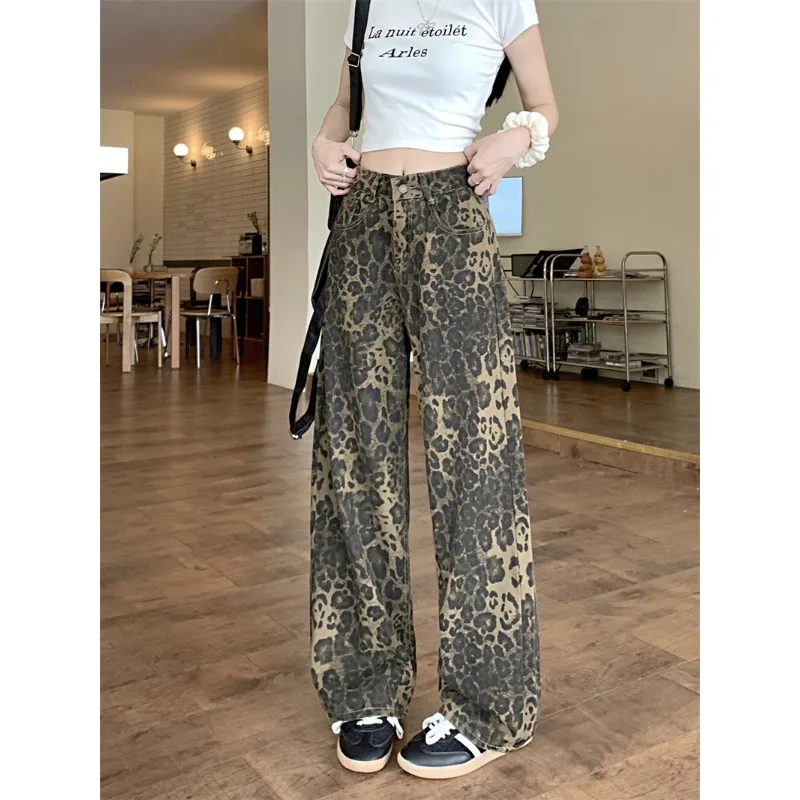 

Настоящий снимок, американские ретро стираные прямые джинсы с леопардовым принтом, свободные повседневные брюки для уличных танцев в стиле хип-хоп