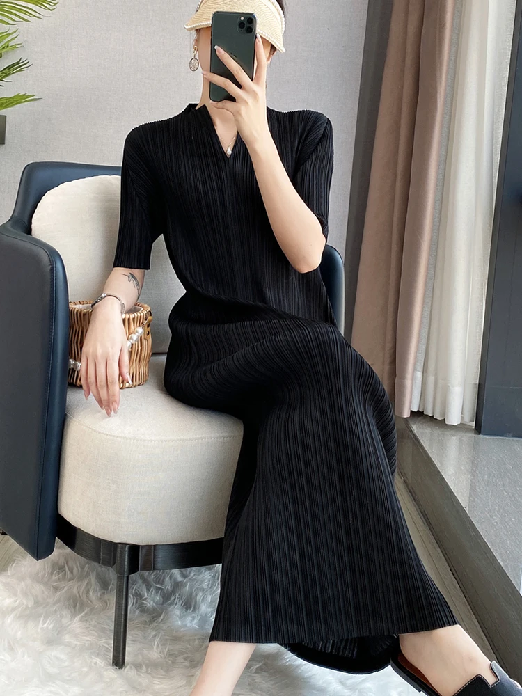 

Плиссированные элегантные платья для женщин, длинное платье с v-образным вырезом и короткими рукавами, новинка лета 2025 года, свободная повседневная элегантная одежда