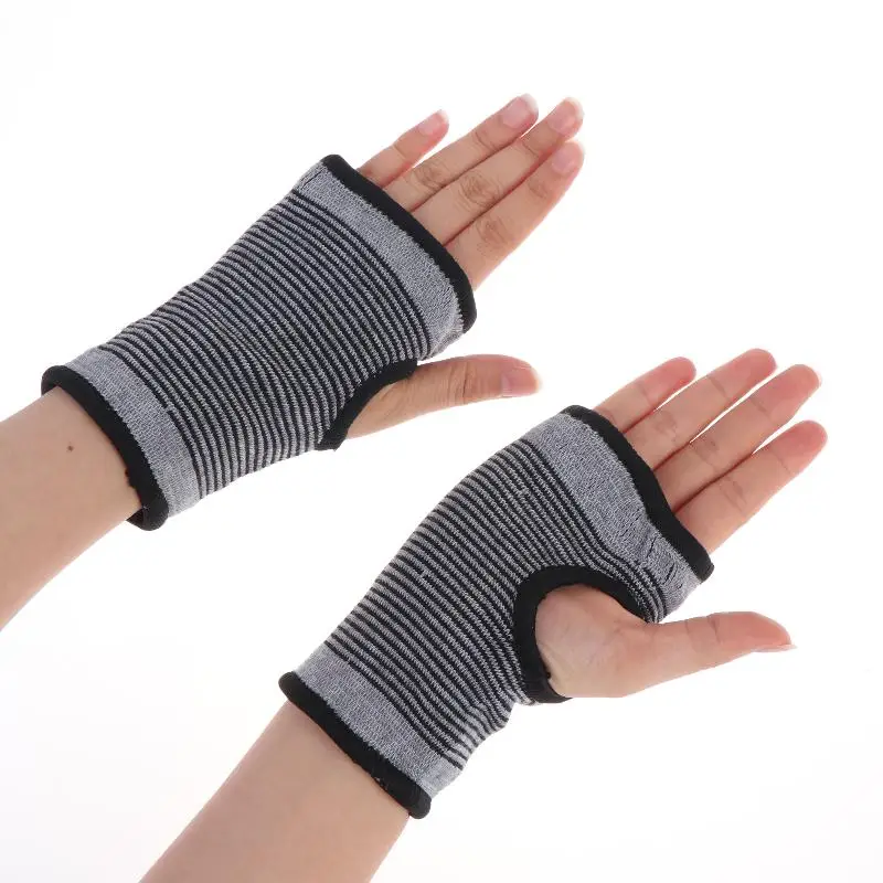 1Pair Elastic Wristband Wrist Palm Brace Carpal Protector For Basketball Football Sports Gym Gray
