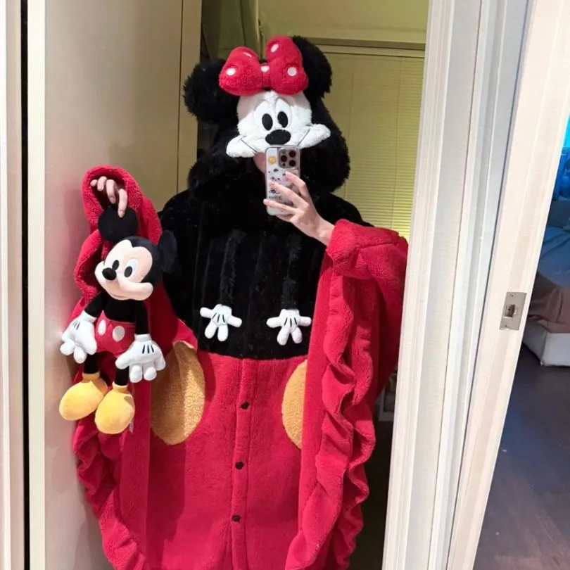 

Зимняя пижама с Микки Маусом, шаль с капюшоном, утолщенный теплый плащ в стиле аниме «Hello Kitty», коралловый флис, удобная домашняя одежда