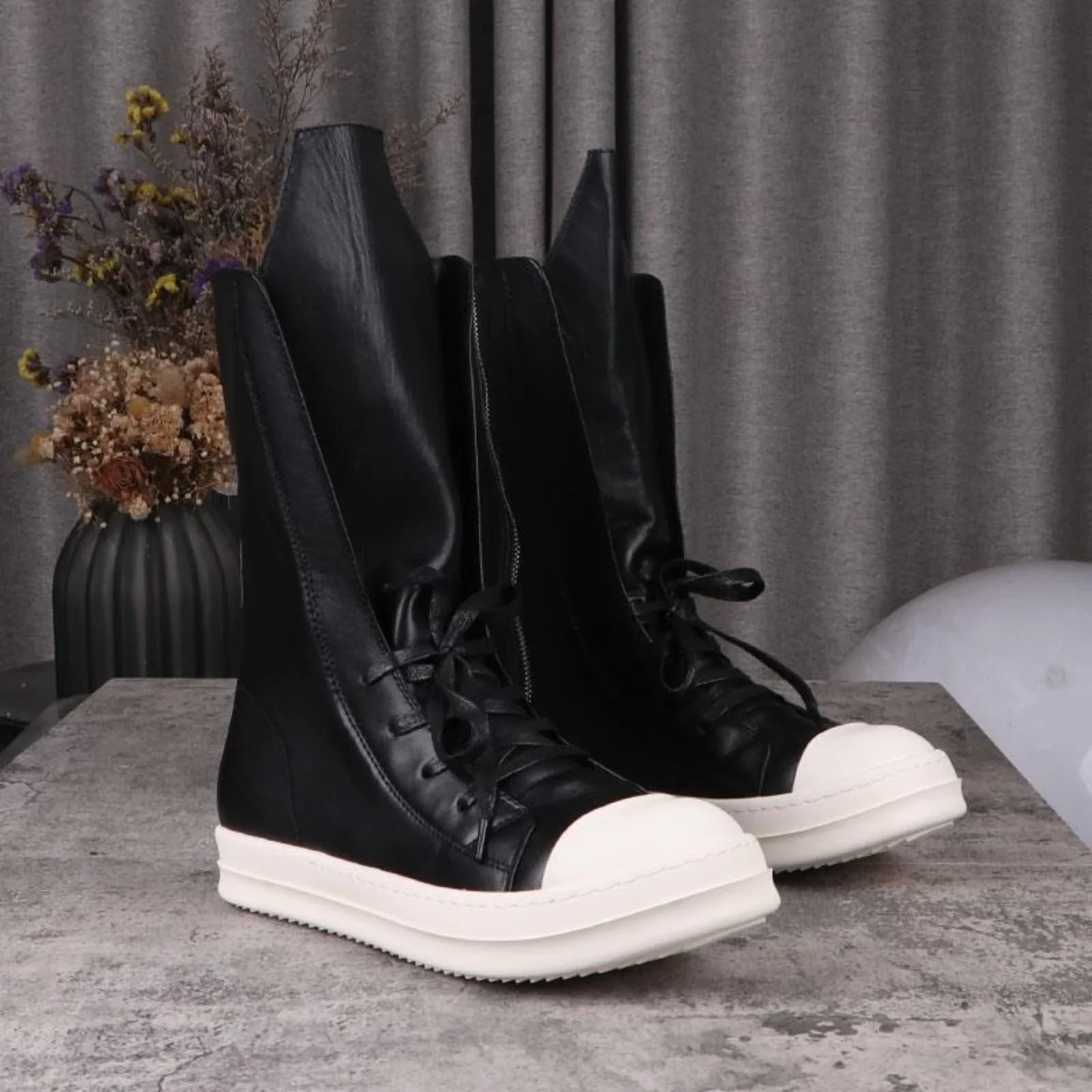 

Top Quality Casual Men Shoes Women Sneakers 35-48 Fashion Design Brand Ankle Boots Real Leather RO Thick soled Zip Flat Shoes