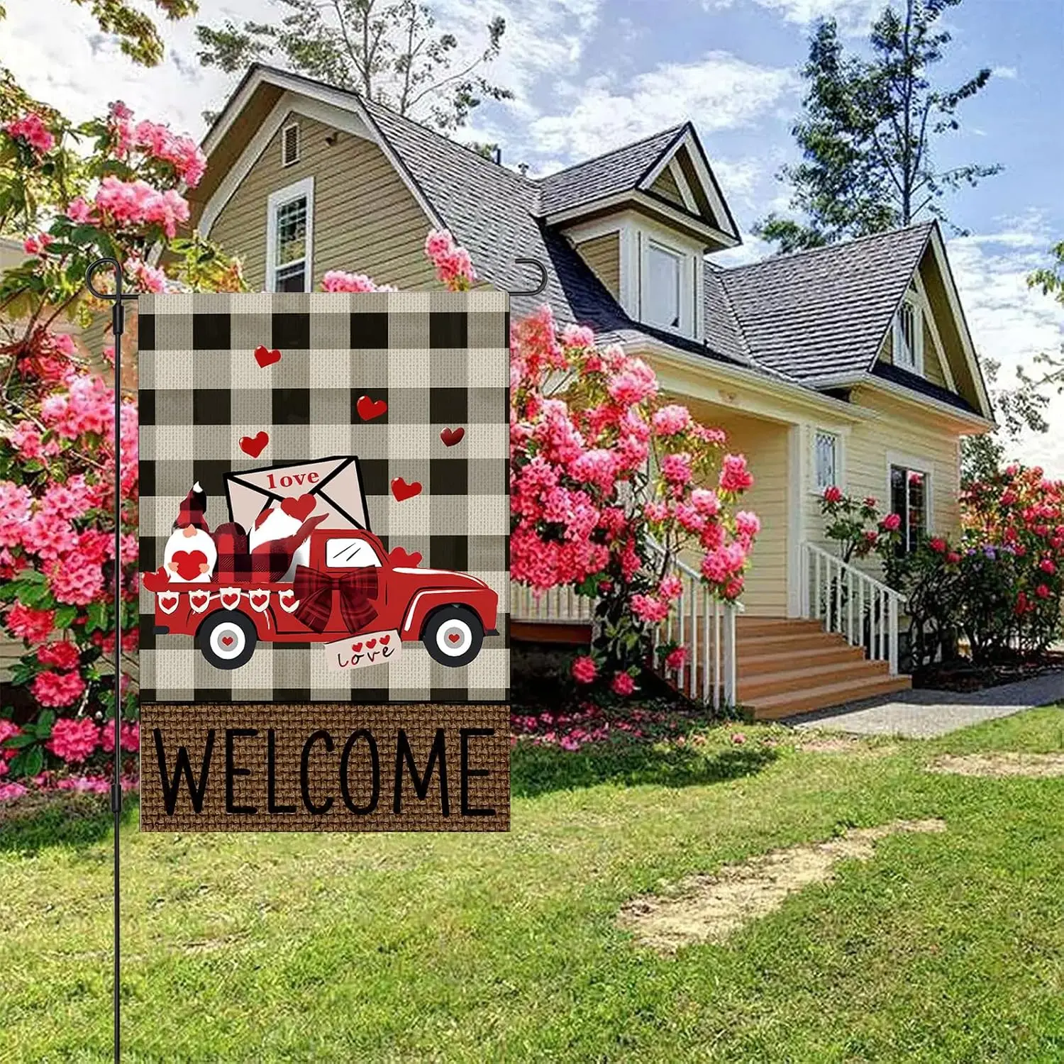 Valentine&;s Day Garden Flag 12 x 18 Inch, Double Sided Red Truck Love Heart Garden Flag，Holiday Outdoor Outside Welcome Lawn De