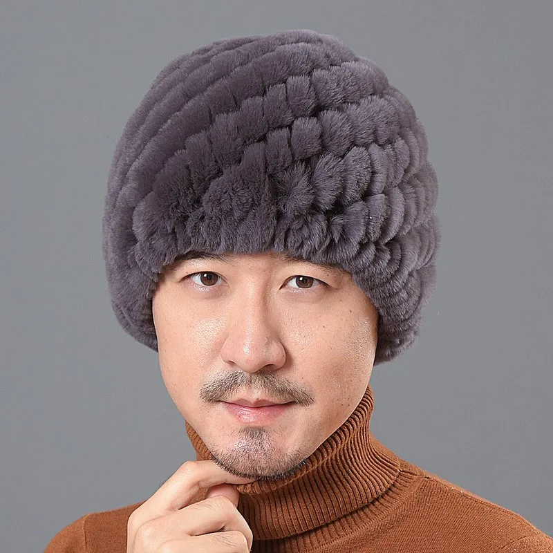 

A new style of warm and cozy woolen hat made old grass for men