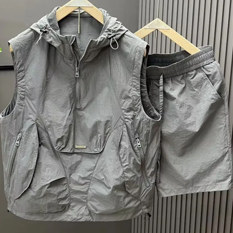 Summer lightweight quick drying hooded vest shorts set for men, versatile, casual, fashionable, sports sleeveless vest 2pcs