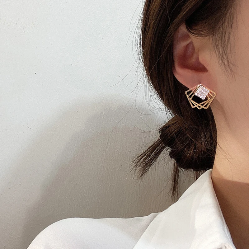 Multi-layer Overlap Rhombus Shape Stud Earrings for Women Hollow Out Metal Golden Color Geometry Earrings Party Crystal Jewelry