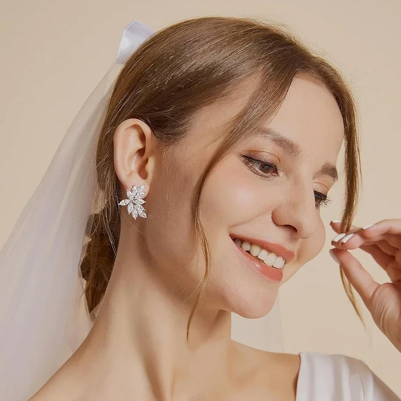 Trumium Silver Color Leaf Zircon Wedding Earrings For Women Bling Marquise Crystal Bridal Stud Earring Party Jewelry Gift
