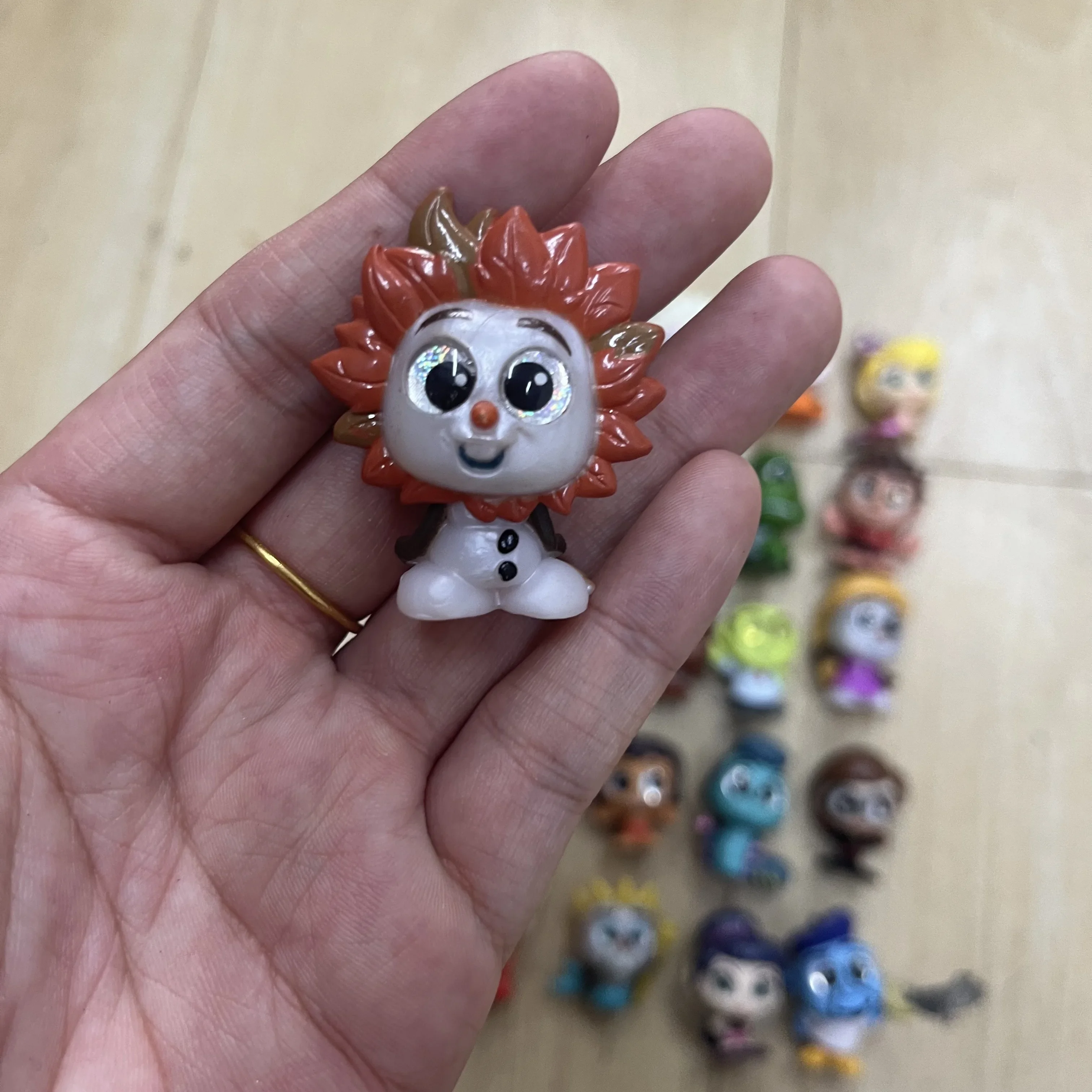 Disney Anime Figures Doorables Kawaii Mickey Princess Anna Elsa Kawaii Big Eyed Doll Collection Model Toys Kids Gifts
