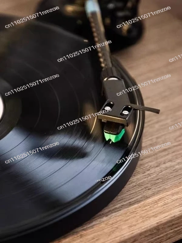 LPW40WN Retro Walnut Turntable Vinyl Record Player Classic Gramophone LP Phonograph 3 Speed HiFi Speaker Home Decor