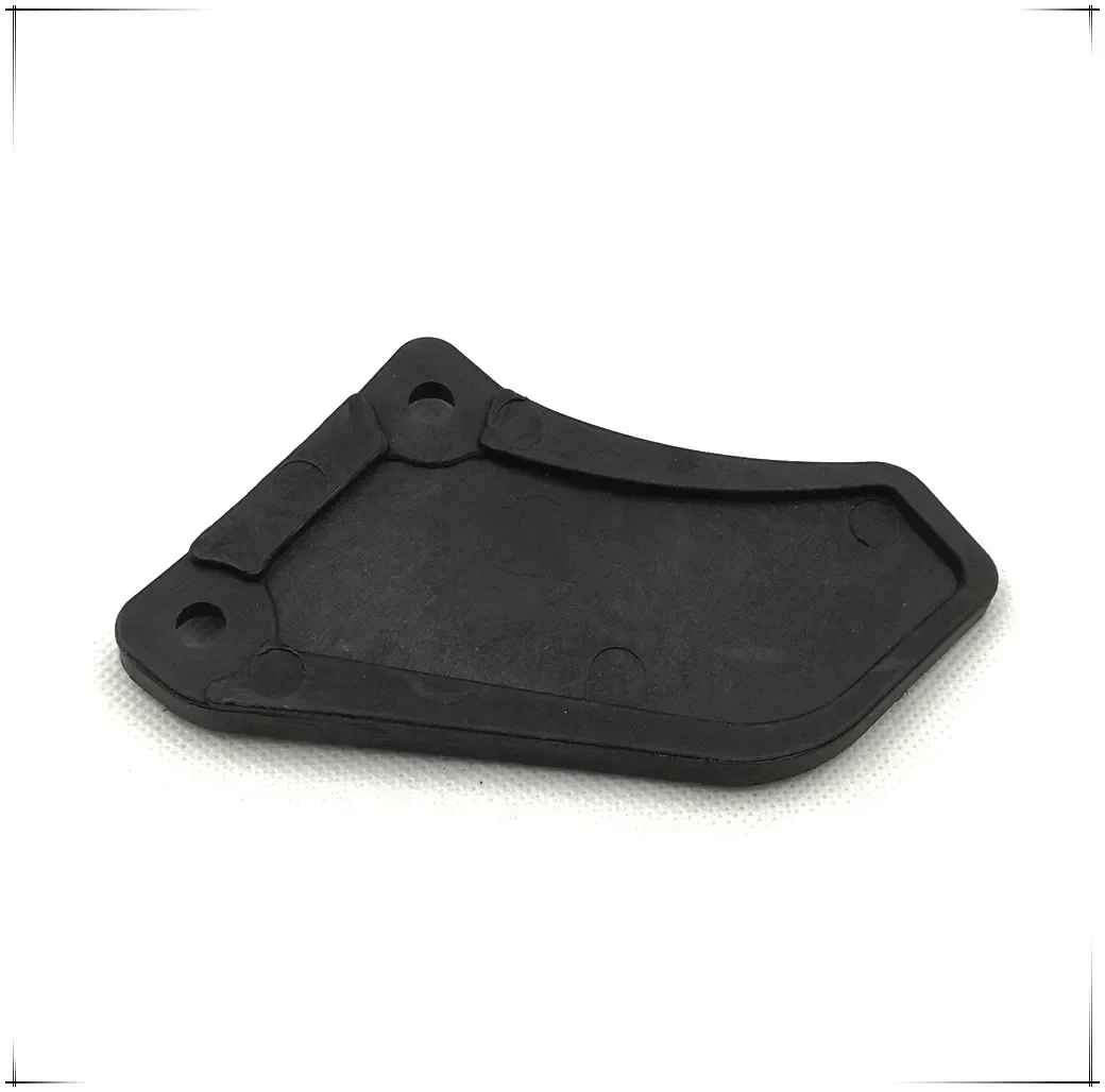 For Yamaha XG250 Tricker XG250 DT125 DT200 DT230 TTR 250 TTR250 XT 225 XT250 Chain Guide Guard Cover Protective Shield