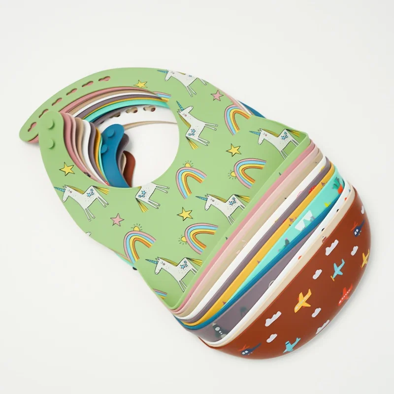 High Quality BPA Free High Quality Food Grade Baby Feeding Children Silicone Bib Cover Low Price With Pocket