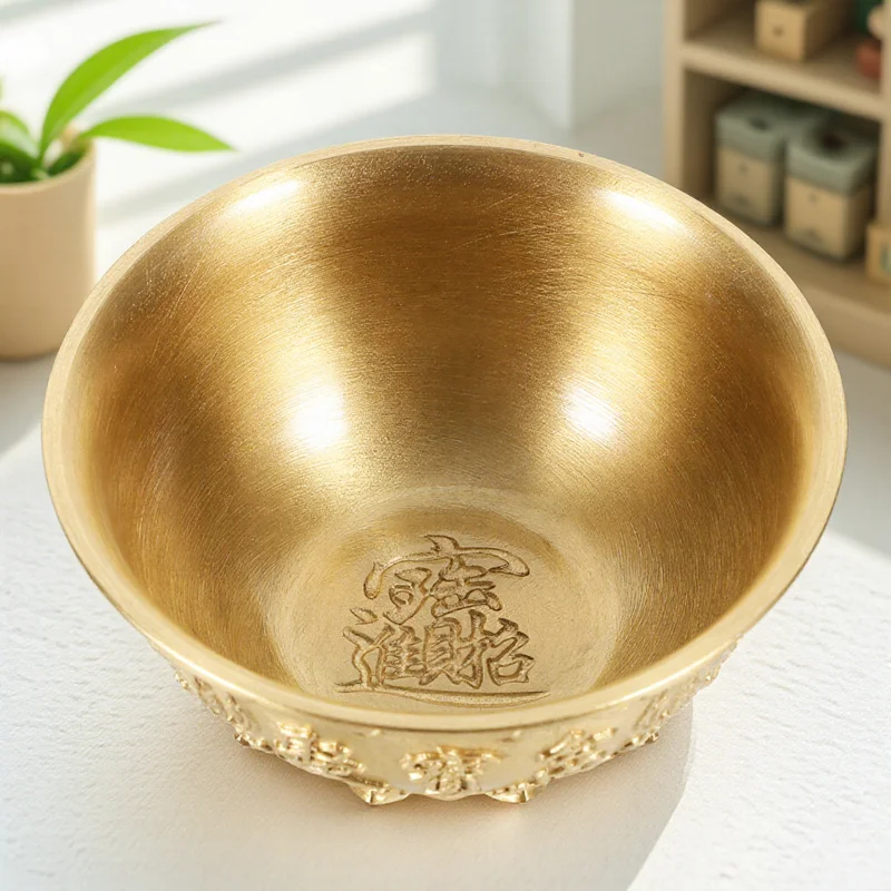 

1Pcs Creative Treasures Bowl Handmade Brass Art with Classic Embossed Design Small Exquisite Home Cornucopia Craft for Gift