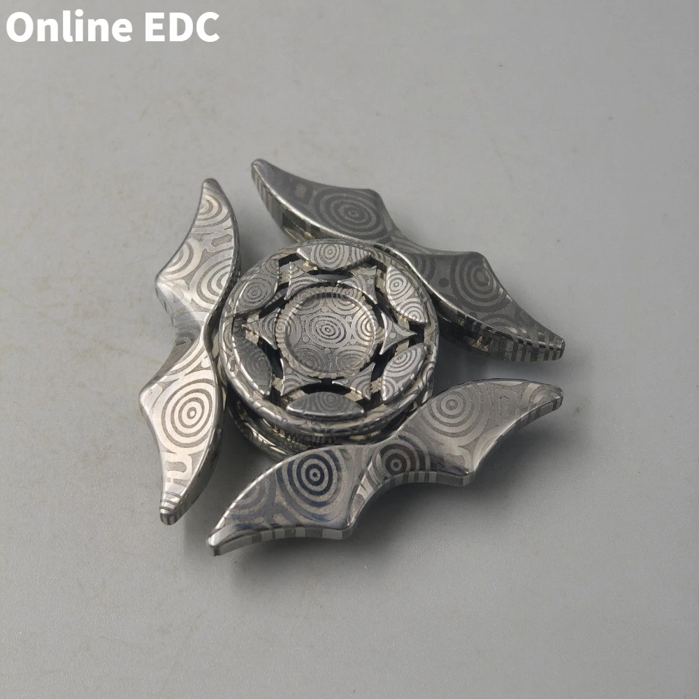 中古 Yijie EDC ダマステール フィジェットスピナー 大人向けフィジェットトイ 不安解消グッズ 三枚刃フィジェットスピナー
