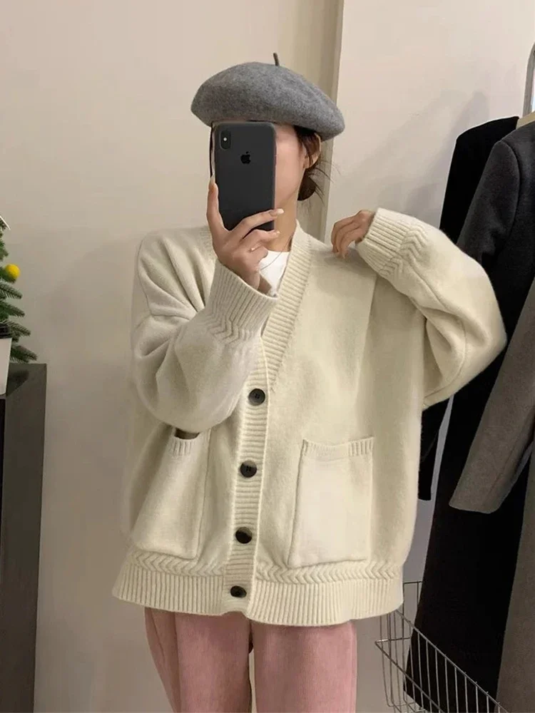 

Chicheca V-neck Oversize Beige Autumn Winter Women Cardigans Knitted Sweater Cozy Femme Cardigans Sueter Mujer Korean Loose