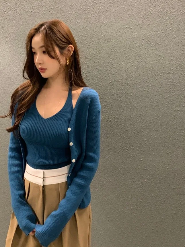 

Sexy Vintage V-Ne Knitted Vest Women Base Layer Sweater Set Beautiful And Super Cute Trendy Knitwear for Young Girls