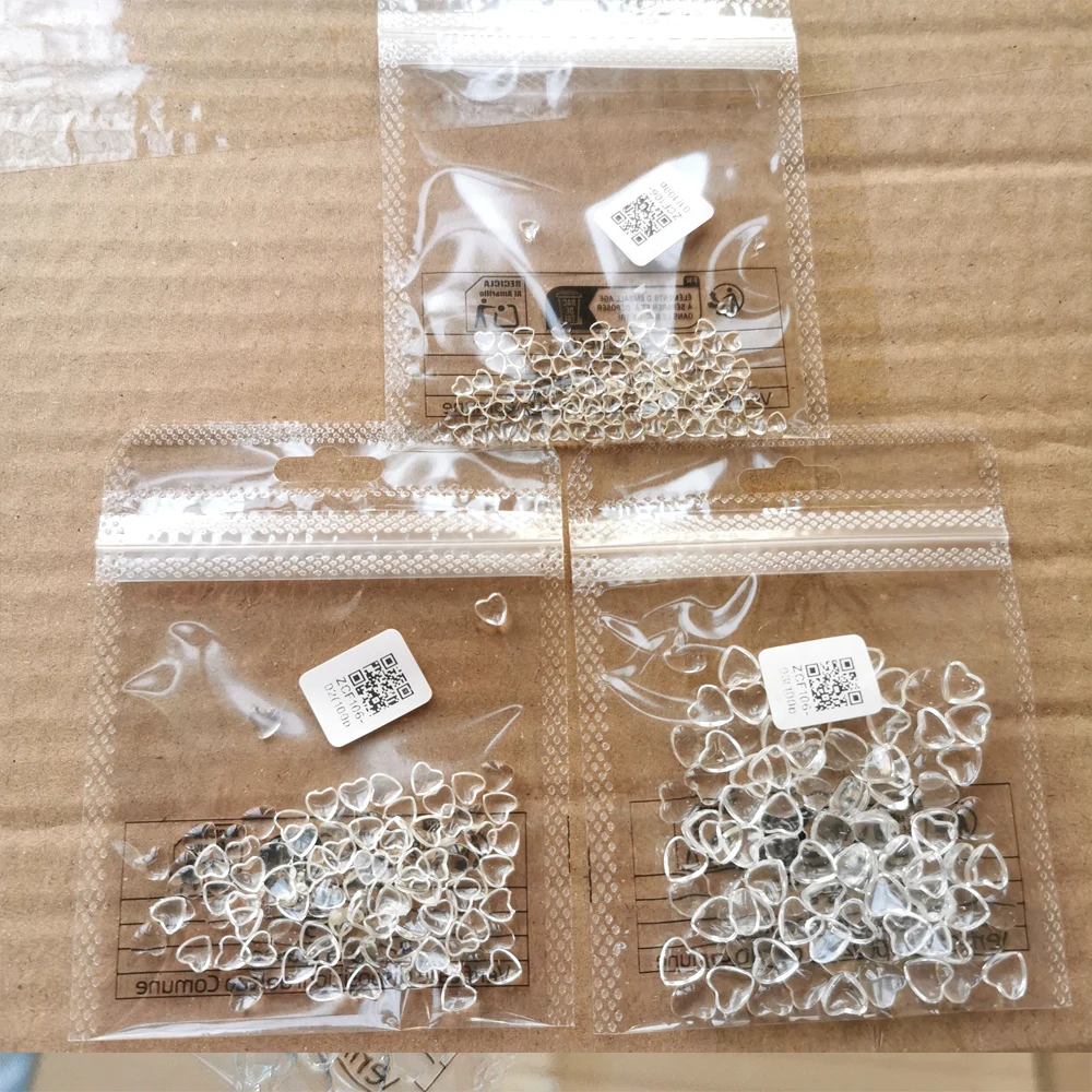 100 STKS 3D Clear Liefde Hart Nail Art Charms Leuke 4/6/8mm Transparante Plaksteen Hars Hart nagel Decoraties DIY Valentijn NailPart