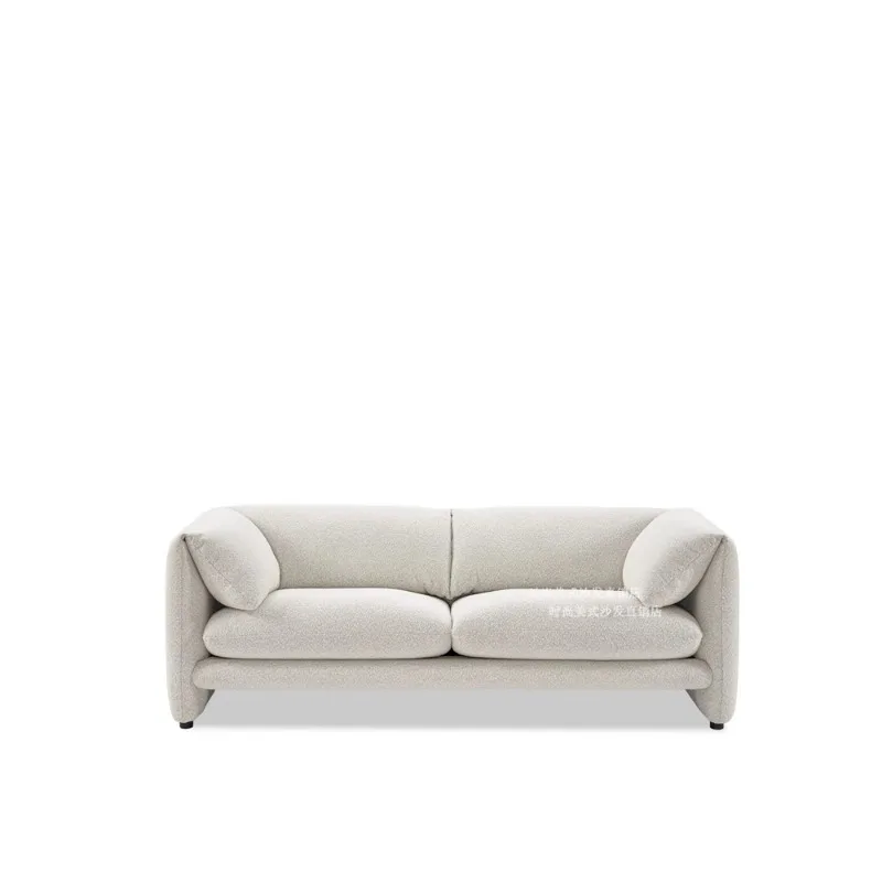 Nordic jagnięca pluszowa tkanina trzyosobowa sofa w prostym rzędzie, minimalistyczna sofa do mały salon ucha słonia