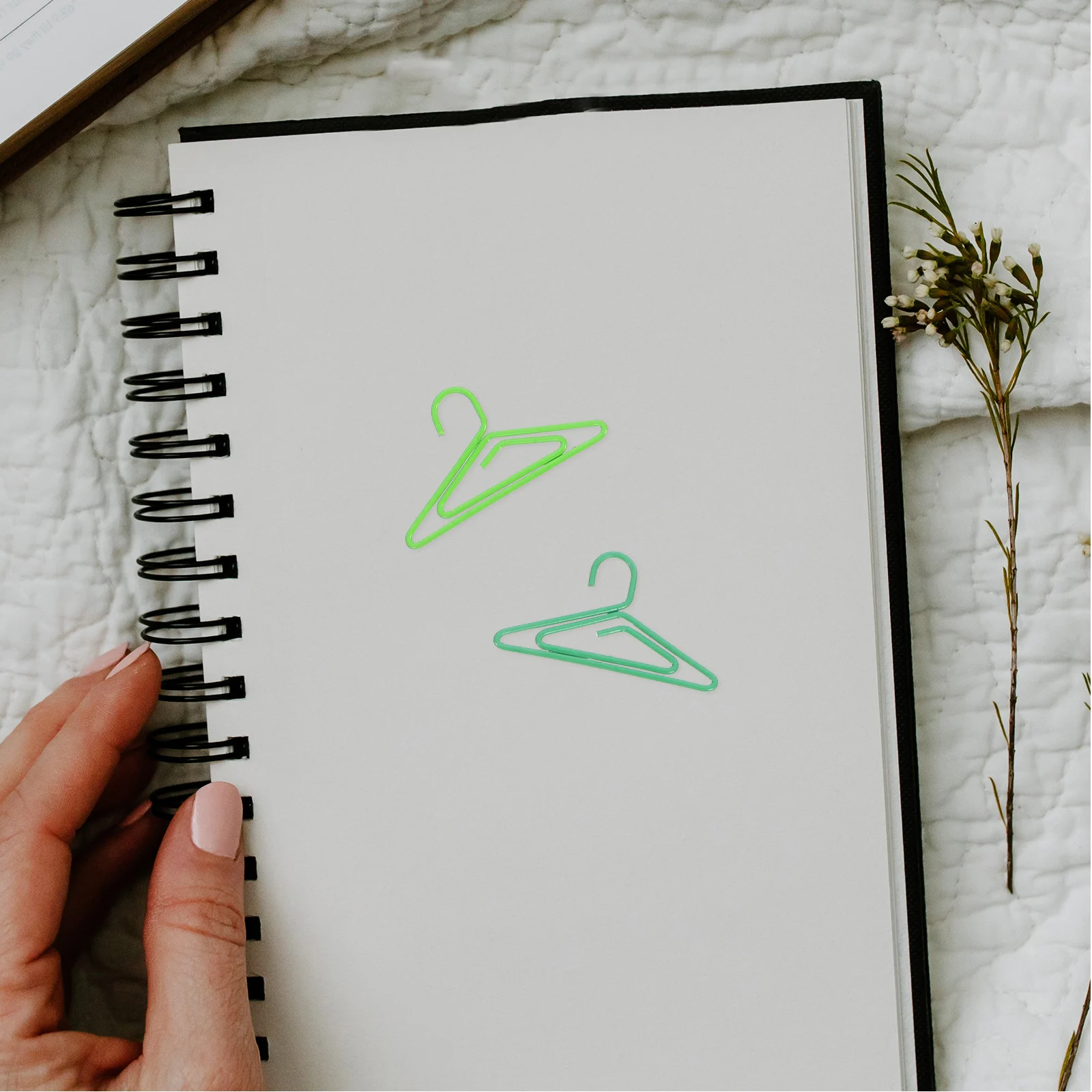 

100 Pcs Clothes Hanger Paper Clip Funny Office Clips Creative Paperclips Hangers Coat Colorful Plastic Cute Binder Coloured