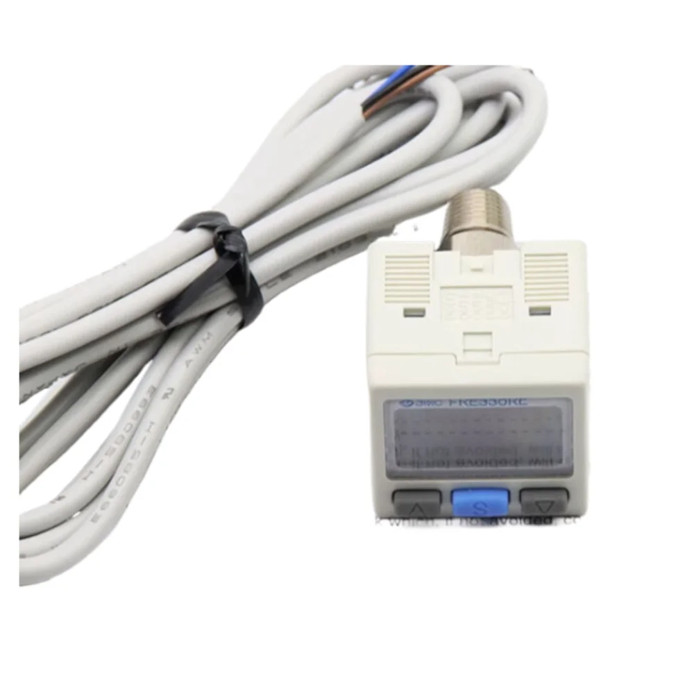 

SMC ZSE30A-01-N Цифровой реле давления Давление вакуума R1/8 2-цветный дисплей NPN Открытый коллектор 1 выход