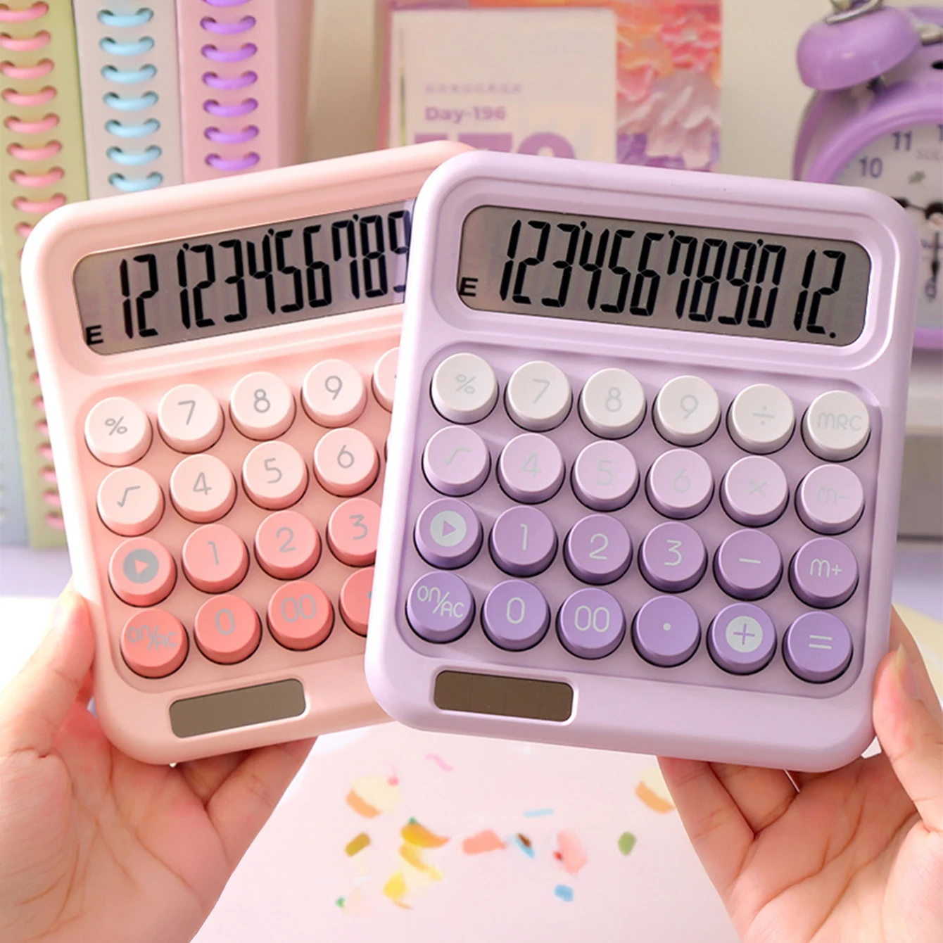 1 آلة حاسبة تعمل بالطاقة الشمسية بمصادر طاقة مزدوجة، حجم كبير، تصميم أنيق، أزرار دوبامين عالية التباين، نسخة أنثوية.